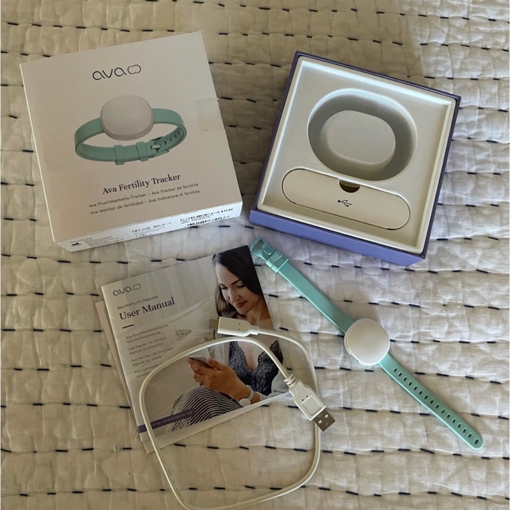 Ava bracelet in excellent condition